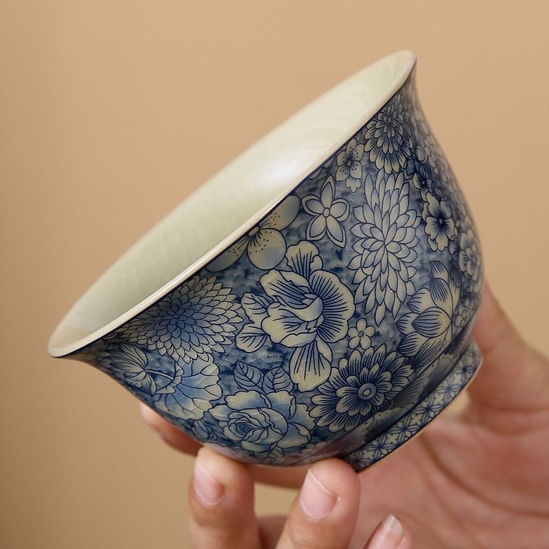 Millefleur | Traditional Blue and White Teapot and Cups with Vintage Floral Pattern | Gongfu Tea Set
