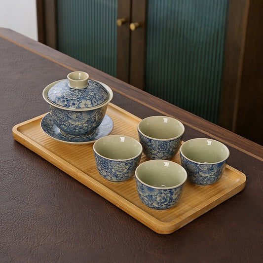 Millefleur | Traditional Blue and White Teapot and Cups with Vintage Floral Pattern | Gongfu Tea Set